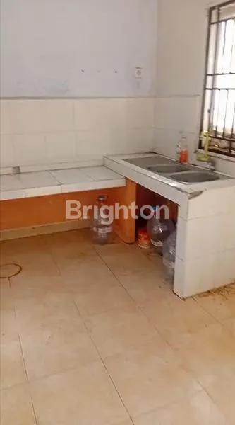 image RUMAH DISEWAKAN KOMP SIAP HUNI (7)