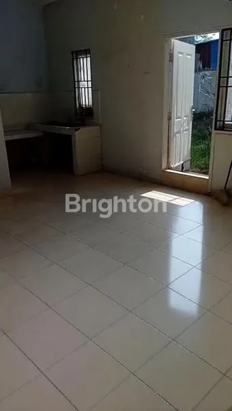 image RUMAH DISEWAKAN KOMP SIAP HUNI (5)