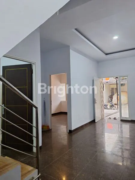 image DIJUAL RUMAH BUANA GARDENIA 2 LANTAI TANGERANG (3)