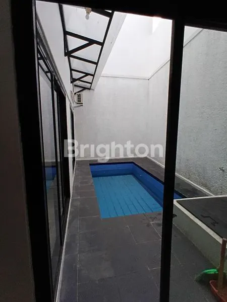 image RUMAH 2 LANTAI SEMI FURNISH DI KEMANGGISAN (7)