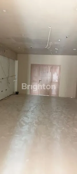 image RUKO 3.5 LANTAI STRATEGIS DI JALAN RAYA PRAPEN JEMURSARI SURABAYA (4)