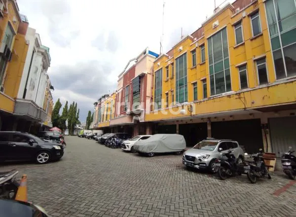 image “RUKO GANDENG 4 LANTAI DI PURI DELTAMAS – STRATEGIS UNTUK USAHA & INVESTASI”\\N (2)