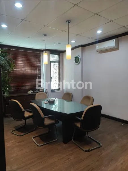 image “RUKO GANDENG 4 LANTAI DI PURI DELTAMAS – STRATEGIS UNTUK USAHA & INVESTASI”\\N (7)