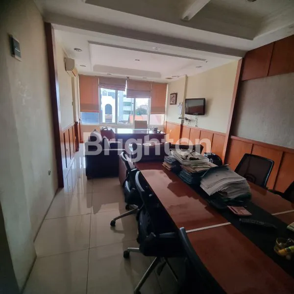 image DIJUAL RUKO 3 LANTAI DI RAWAMANGUN JAKARTA TIMUR (3)