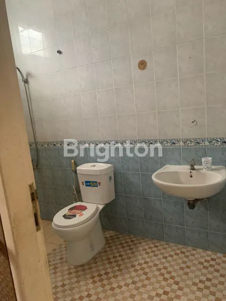 image RUMAH SIAP HUNI 2 LANTAI LEGENDA WISATA CIBUBUR BOGOR (5)