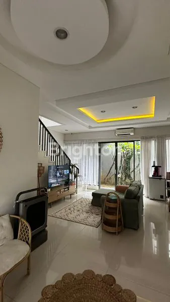 image RUMAH MEWAH 7 KT DI BINTARO SEKTOR 3 (3)