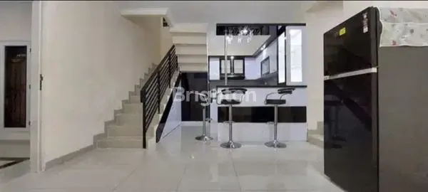 image RUMAH MEWAH TB SIMATUPANG (7)