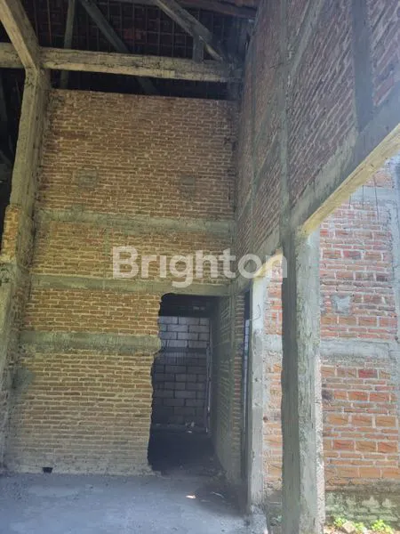 image TANAH SELUAS 1.168 M² DENGAN RUMAH SETENGAH JADI DI PUSAT KOTA (6)