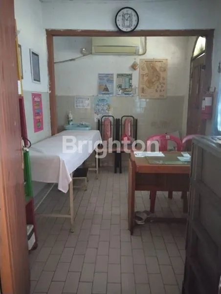 image RUMAH TUA 2 LANTAI LT 138M² DI BENHILL (3)