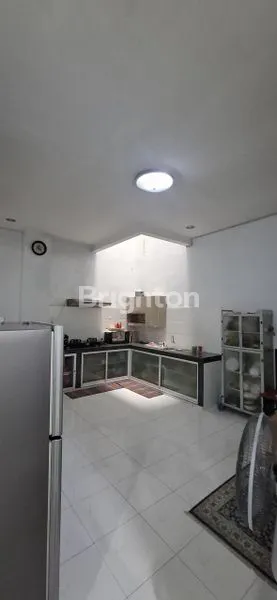 image RUMAH 2,5 LANTAI 300M² DI BENHILL (3)
