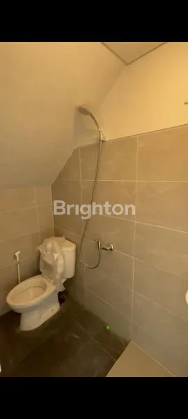 image RUMAH NEW GRESS DENGAN KONSEP MINIMALIS MODERN + BONUS FURNISHED DI WISATA BUKIT MAS, DEKAT CITRALAND, NATIONAL HOSPITAL, PAKUWON MALL (5)