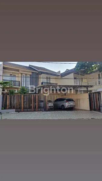 image RUMAH MEWAH LOKASI STRATEGIS (1)