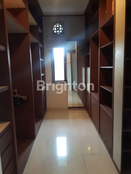 image VILLA MEWAH 3 GEDUNG DI UMALAS  DENGAN PRIVATE POOL (4)