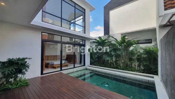 image BEAUTIFUL 3BR VILLA NEAR KEDUNGU BEACH FULLY FURNISHED (1)