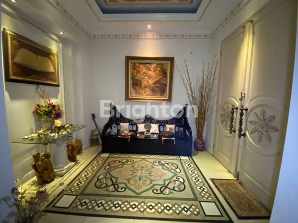 image RUMAH SULTAN, CLASSIC, MEWAH, @CILANDAK AREA, JAKARTA SELATAN (6)