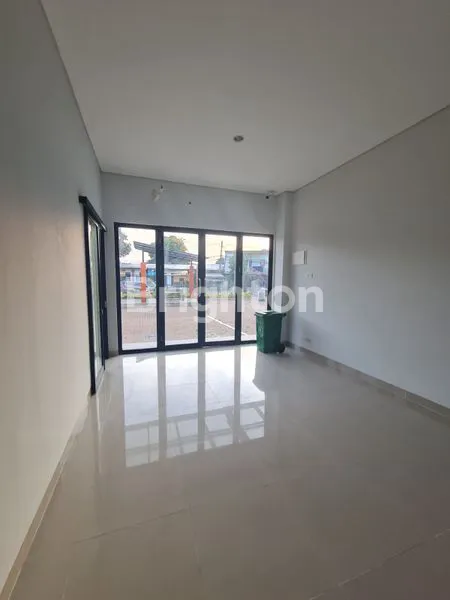 image RUKO 2 LANTAI DI PISANGAN CIPUTAT TANGERANG SELATAN  (3)