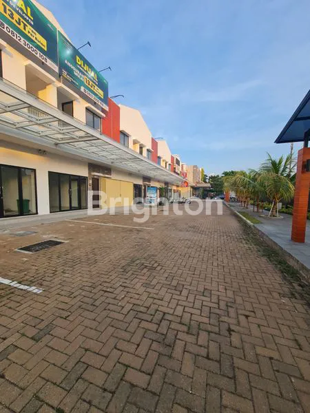 image RUKO 2 LANTAI DI PISANGAN CIPUTAT TANGERANG SELATAN  (2)