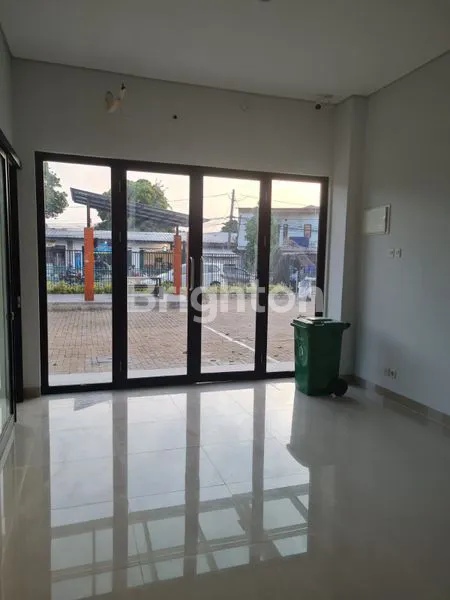 image RUKO 2 LANTAI DI PISANGAN CIPUTAT TANGERANG SELATAN  (8)