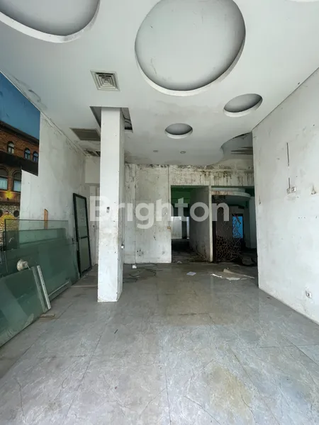 image BANGUNAN KOMERSIAL LUAS DI KEMANG PRATAMA – COCOK UNTUK KANTOR, TEMPAT LES, ATAU USAHA LAINNYA (3)