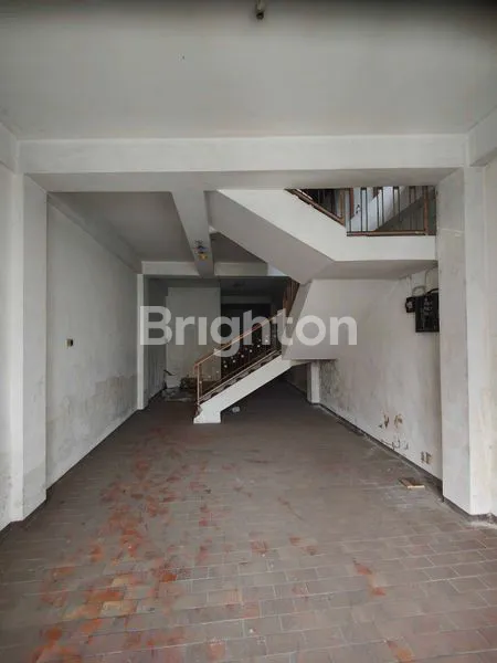 image RUKO SIAP PAKAI LOKASI STRATEGIS KEMBANG JEPUN SURABAYA, DEKAT DENGAN KAPASAN DAN PASAR ATOM (6)