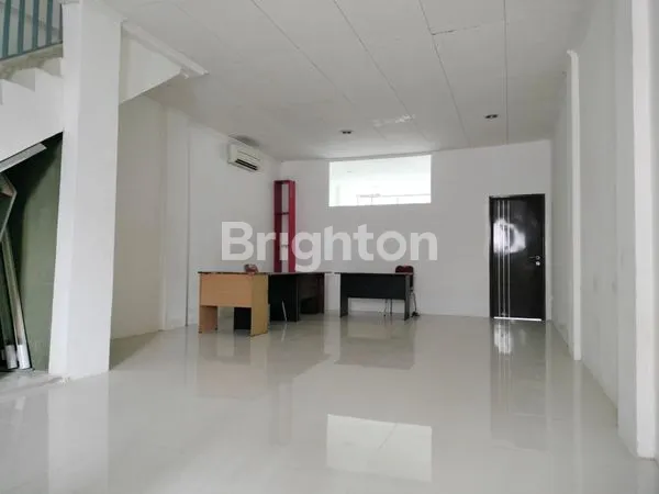 image RUKO STRATEGIS 4 LANTAI LT 100M² DI KARTINI JAKARTA PUSAT (6)