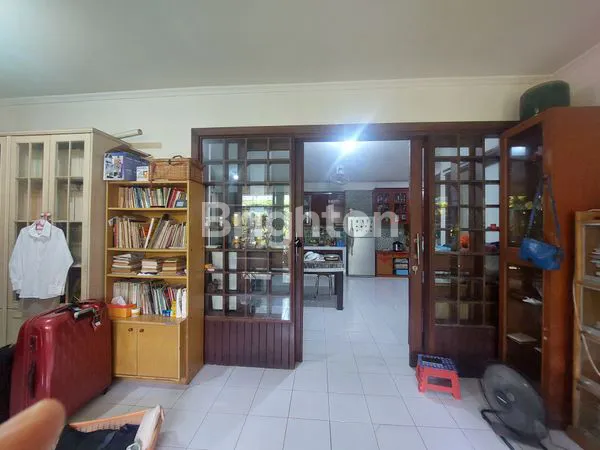image DIJUAL RUMAH MEWAH 1 LANTAI DI GUNUNG PASIR KOTA BALIKPAPAN (6)