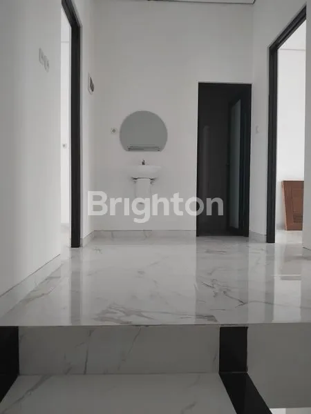 image HUNIAN TENANG DAN BERGAYA DI SURABAYA TIMUR (8)