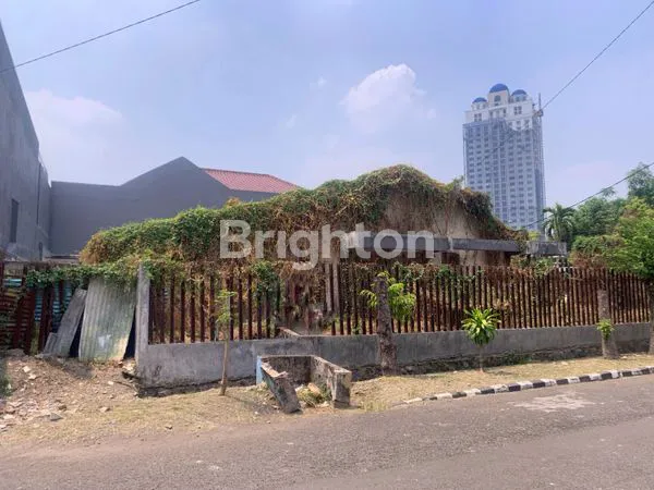 image DIJUAL RUMAH HOOK BANGUNAN KOSONG DARMO PERMAI SURABAYA BARAT  (1)