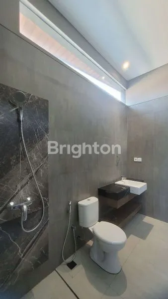 image RUMAH MODERN MINIMALIST MANYAR INDAH BONUS FURNISH (7)