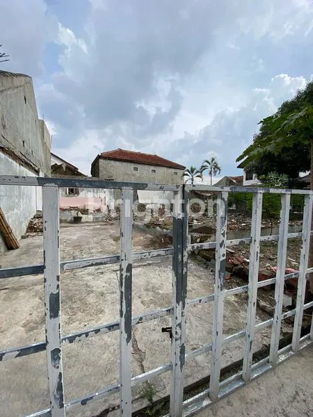 image TANAH SIAP BANGUN UJUNGBERUNG 304M² (1)