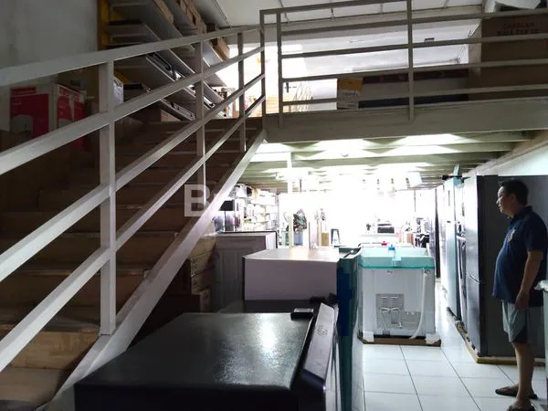 image RUMAH DAN TEMPAT USAHA KRIAN (1)