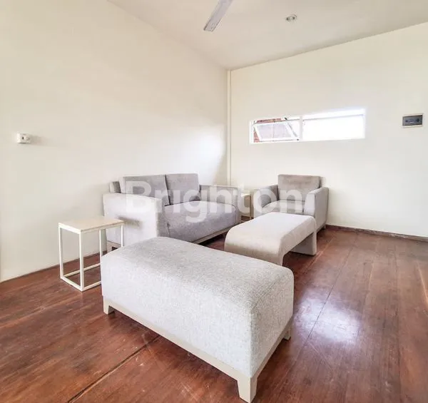 image VILLA EKSKLUSIF 4KT FULLY FURNISHED PERERENAN (2)