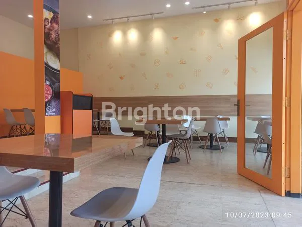 image RUMAH USAHA EKS RESTO ARAB DI SOEKARNO HATTA (4)