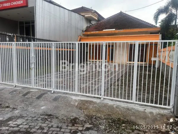 image RUMAH USAHA EKS RESTO ARAB DI SOEKARNO HATTA (2)