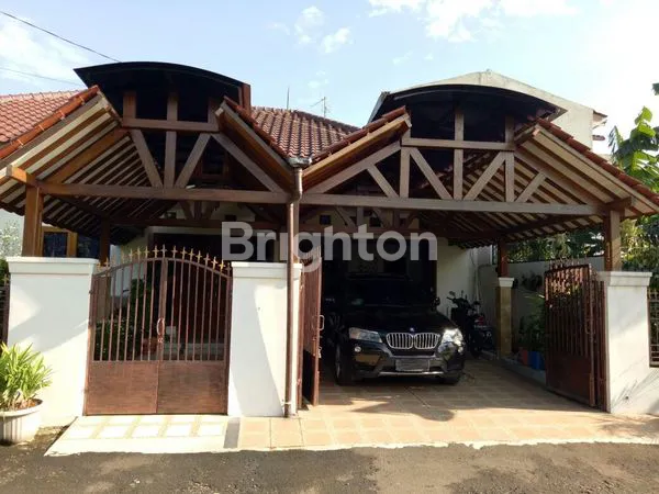 image RUMAH MEWAH LT 400 LB 300 DI BOGOR UTARA (1)