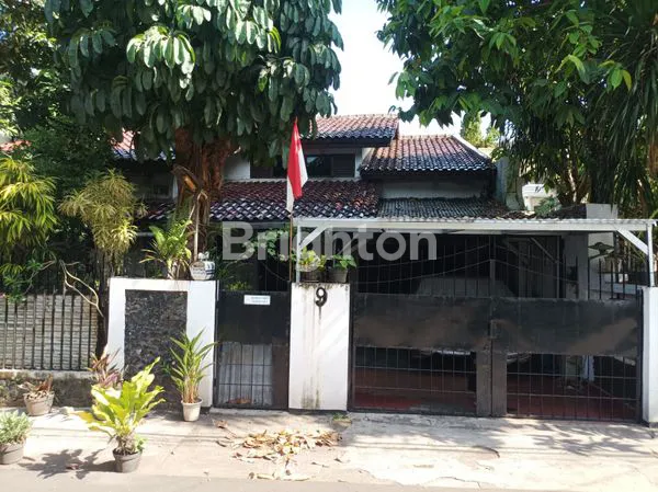 image RUMAH STRATEGIS TEGAL PARANG LT 371 COCOK KOST (1)