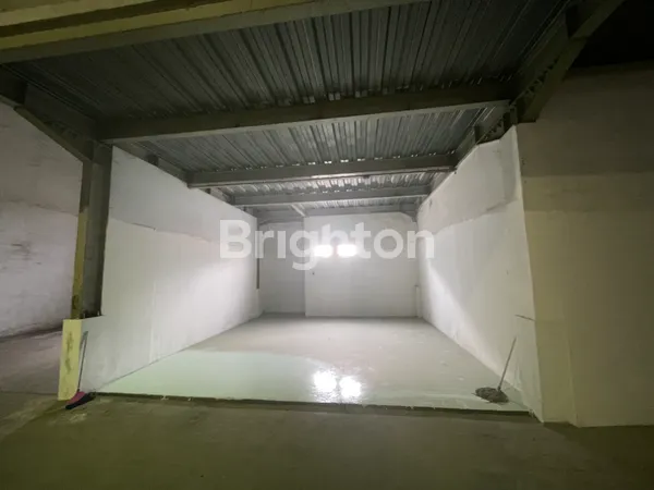 image LOKASI EMAS! GUDANG SIAP PAKAI DI KAWASAN INDUSTRI MM2100, BEBAS BANJIR, PARKIRAN SUPER LUAS (3)