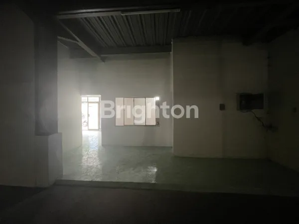 image LOKASI EMAS! GUDANG SIAP PAKAI DI KAWASAN INDUSTRI MM2100, BEBAS BANJIR, PARKIRAN SUPER LUAS (4)