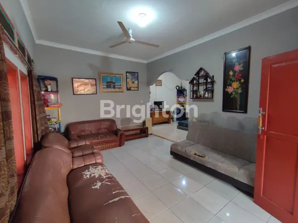 image DIJUAL RUMWH DI AREA PONDOK PINANG JAKSRTA SELATAN (8)