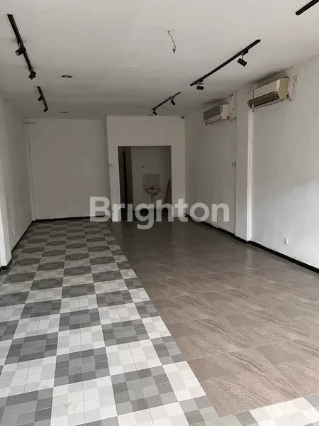 image RUKO KLAMPIS SQUARE 3,5 LANTAI COCOK UNTUK USAHA (6)