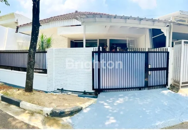 RUMAH KALIBATA CITY - NYAMAN RINDANG - BARU RENOVASI - DEKAT KEMANA-MANA