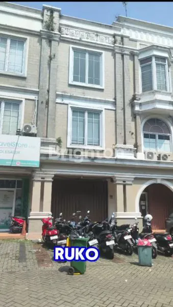 image DIJUAL CEPAT RUKO UNTUK BISNIS DI THEMATIC PARAMOUNT GADING SERPONG (1)