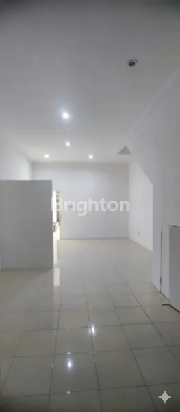 image DIJUAL CEPAT RUKO UNTUK BISNIS DI THEMATIC PARAMOUNT GADING SERPONG (3)