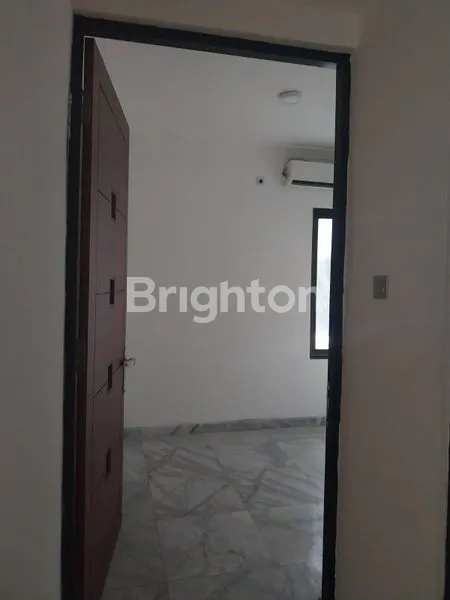 image RUMAH 2 LANTAI KT 3+1 DI TAMAN PUSPA RAYA (7)