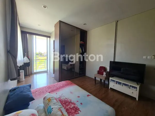 image TURUN HARGA RUMAH 2 LANTAI VIEW SAWAH LOKASI TUKAD BADUNG RENON (4)