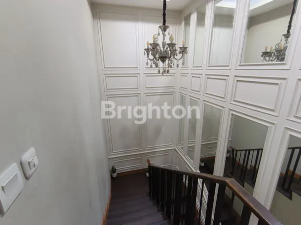 image RUMAH MEWAH CLUSTER KELAPA GADING FULLY FURNISHED (6)