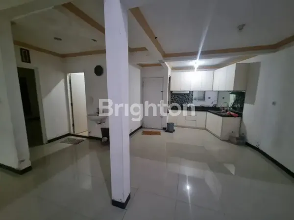 image DIJUAL RUMAH SECOND TERAWAT PONDOK CANDRA, DEKAT BANDARA JUANDA DAN MERR  (8)
