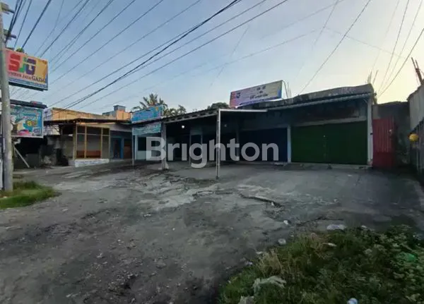 image DIJUAL TOKO & RUMAH HUNIAN STRATEGIS – TEPI JALAN LINTAS TIMUR, TANAH MERAH SIAK HULU (1)