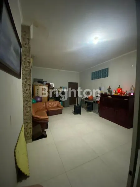 image RUKO 3 LANTAI + ROOFTOP DI DURI KOSAMBI STRATEGIS (4)