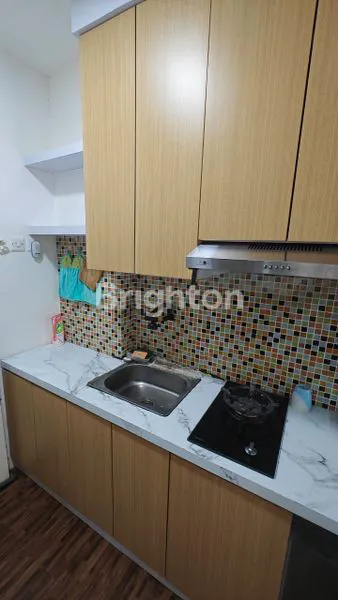 image APARTEMEN URBANTOWN, FURNISHED LENGKAP, LOKASI PREMIUM (3)